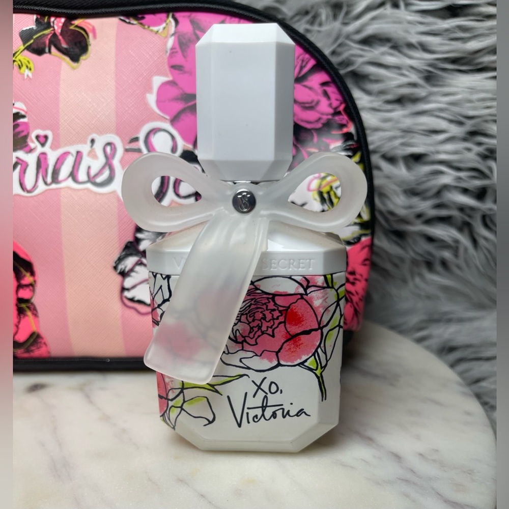 Victoria’s Secret Makeup Bag and Fragrance Bundle Lot - Picture 6 of 8